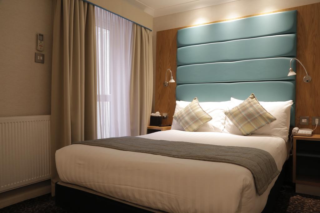 Astors Belgravia Bed & Breakfast London Exterior photo
