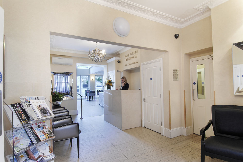 Astors Belgravia Bed & Breakfast London Exterior photo