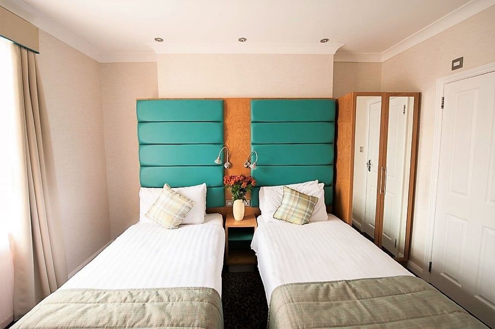 Astors Belgravia Bed & Breakfast London Exterior photo