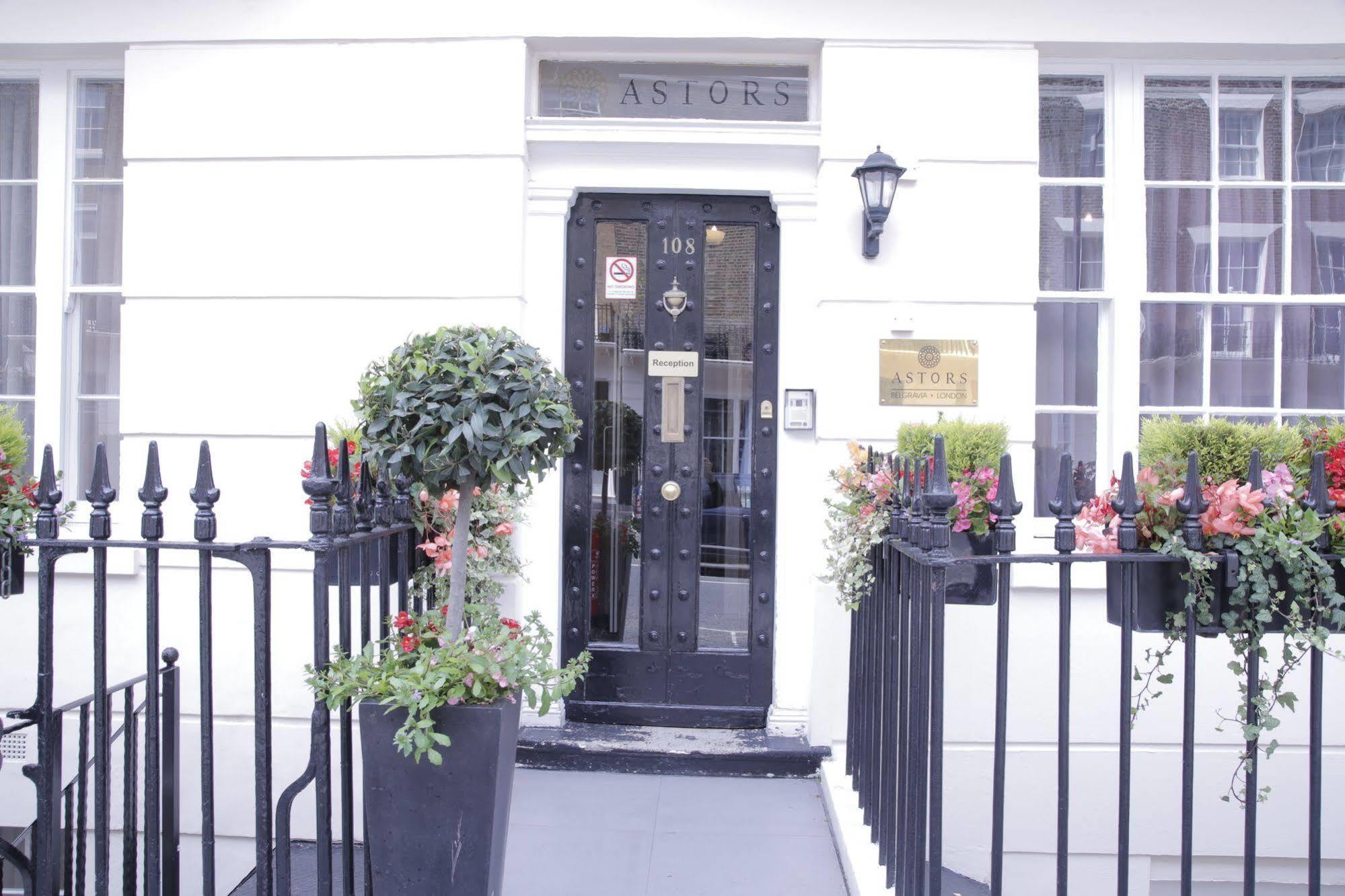 Astors Belgravia Bed & Breakfast London Exterior photo